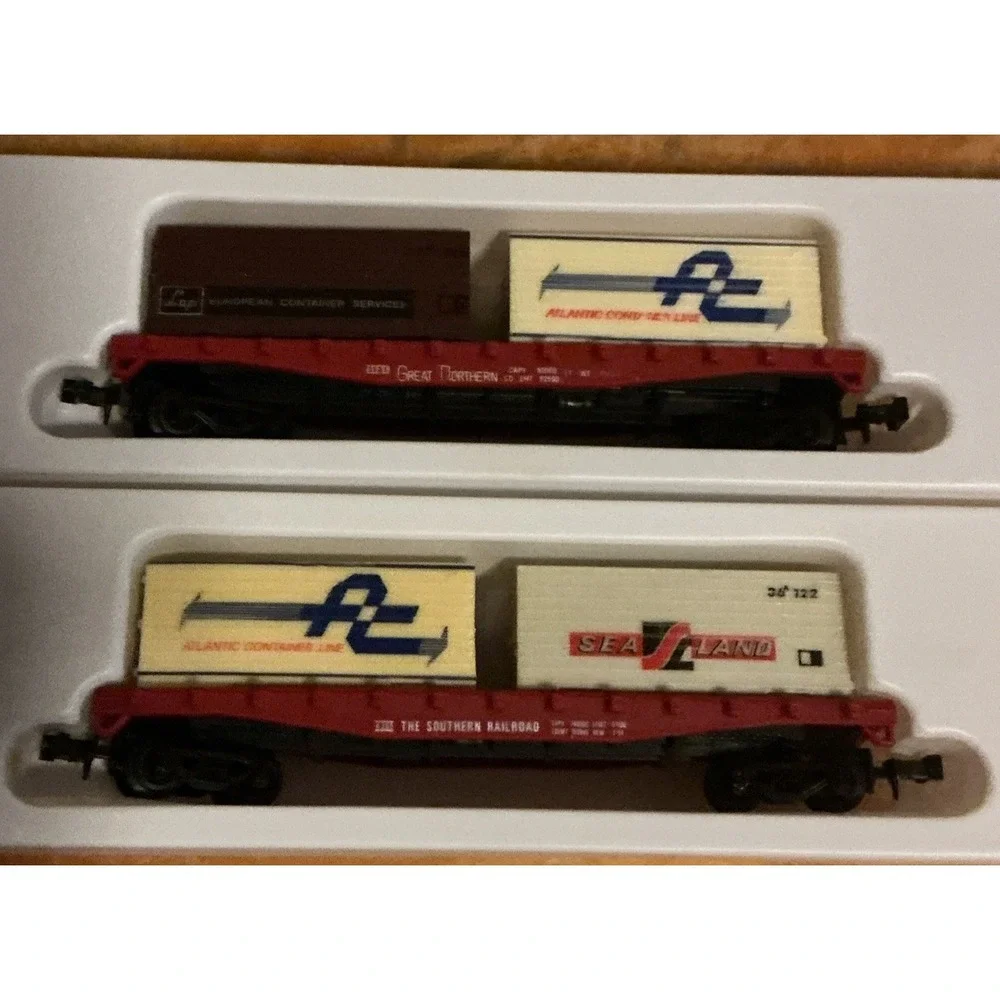 Lot Of 2 Model Power N‎ Scale Flat Cars With Containers, #2